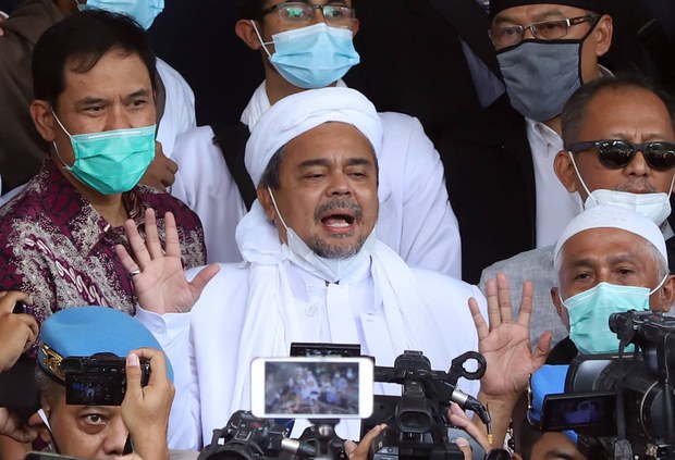 Penyidik Sebut 4 dari 6 Anggota FPI yang Tewas, Ditembak di Mobil Polisi Penyidik Sebut 4 dari 6 Anggota FPI yang Tewas, Ditembak di Mobil Polisi