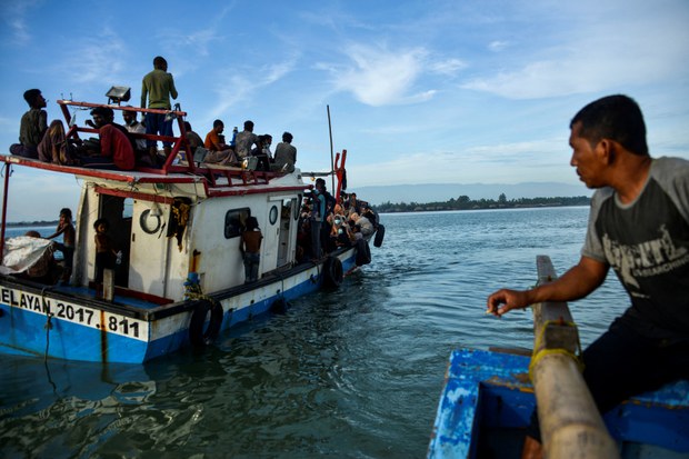 Nelayan Minta Keringanan Bagi Rekan yang Dipenjara karena Membawa Rohingya ke Darat