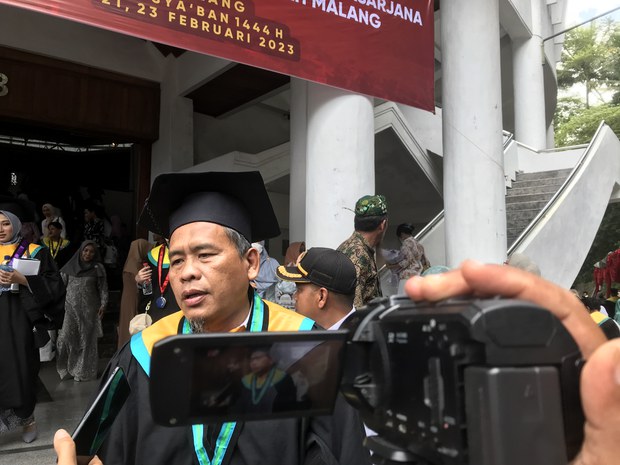 Dari teroris ke gelar doktor: Ali Fauzi bagikan pandangannya tentang deradikalisasi Dari teroris ke gelar doktor: Ali Fauzi bagikan pandangannya tentang deradikalisasi