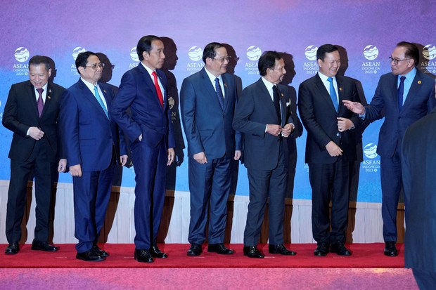ASEAN masih bersatu, kata Jokowi, di tengah perbedaan atas isu Myanmar ASEAN masih bersatu, kata Jokowi, di tengah perbedaan atas isu Myanmar