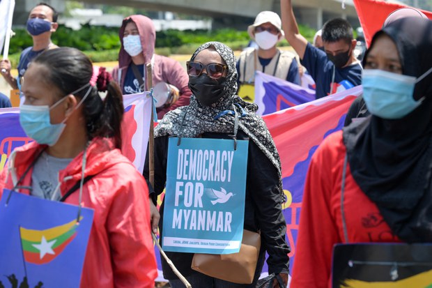 Menlu ASEAN Adakan Pertemuan Darurat Bahas Myanmar
