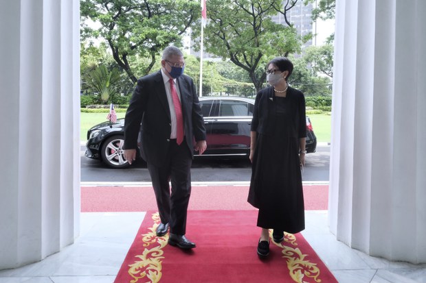 Indonesia, Malaysia Khawatir AUKUS Picu Persaingan Senjata Baru di Kawasan Indonesia, Malaysia Khawatir AUKUS Picu Persaingan Senjata Baru di Kawasan