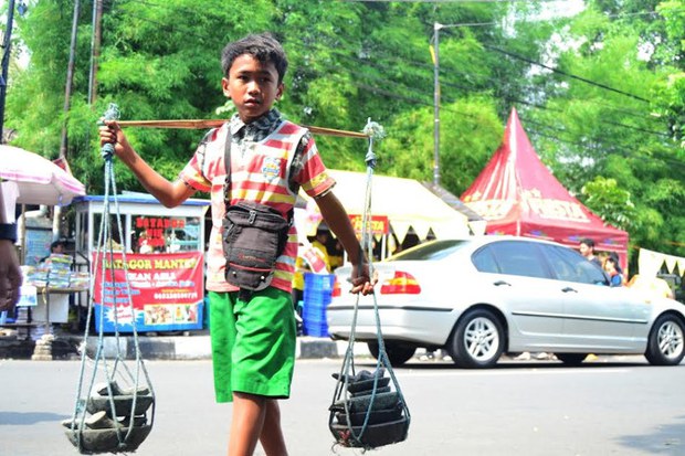 150611_ID_PARAMITA_PEKERJA_ANAK_700.jpg