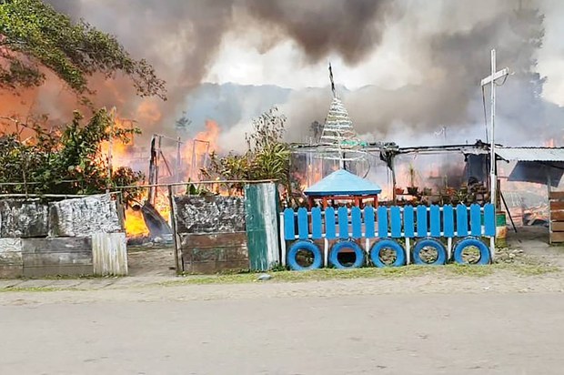 181004_ID_Papua_1000.jpg 181004_ID_Papua_1000.jpg