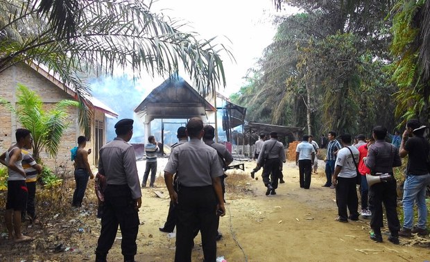 151013_ID_CHURCH_BURNED_620.jpg 151013_ID_CHURCH_BURNED_620.jpg