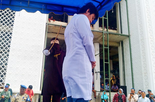 190801_ID_Caning_1000.jpg
