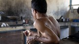 201009_ID_MY_worker_1000.jpg
