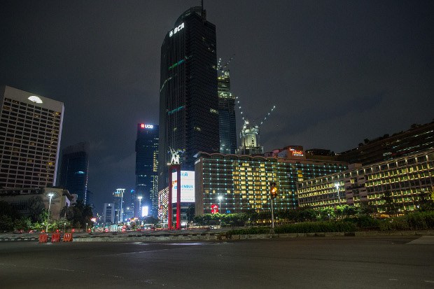 Jkt_Partial_Lockdown_620.jpg