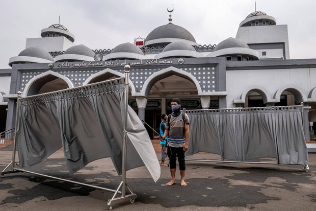 201120_ID_Mosque_1000.jpg