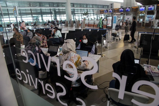 Pemerintah Revisi Masa Karantina, Vaksinasi Booster Publik Segera Dimulai Pemerintah Revisi Masa Karantina, Vaksinasi Booster Publik Segera Dimulai