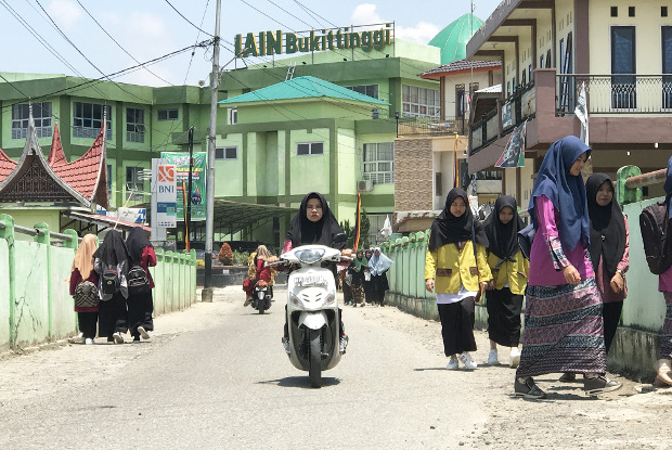 Suasana kampus Institut Agama Islam Negeri Bukittinggi, Sumatera Barat, 25 Februari 2019. (M. Sulthan Azzam/BeritaBenar)