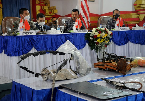 Life Raft Berhasil Diangkat, Belum Satupun Jenazah Awak Nanggala Ditemukan