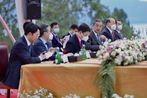 Meningkatnya Kerja Sama di Tengah Menjaga Kedaulatan dari Klaim Teritorial Beijing Meningkatnya Kerja Sama di Tengah Menjaga Kedaulatan dari Klaim Teritorial Beijing