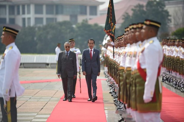 190809-MY-ID-Jokowi-visit1000.jpg 190809-MY-ID-Jokowi-visit1000.jpg