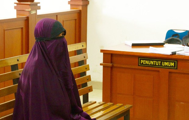 170705-indonesia-militants-620.jpg