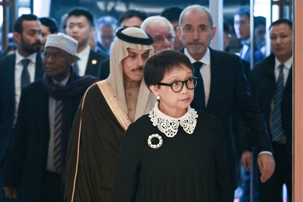 Indonesia, dan negara mayoritas Muslim desak China tekan DK PBB ciptakan gencatan senjata di Gaza Indonesia, dan negara mayoritas Muslim desak China tekan DK PBB ciptakan gencatan senjata di Gaza
