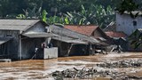 190426_ID_Jkt_flood_1000.jpg