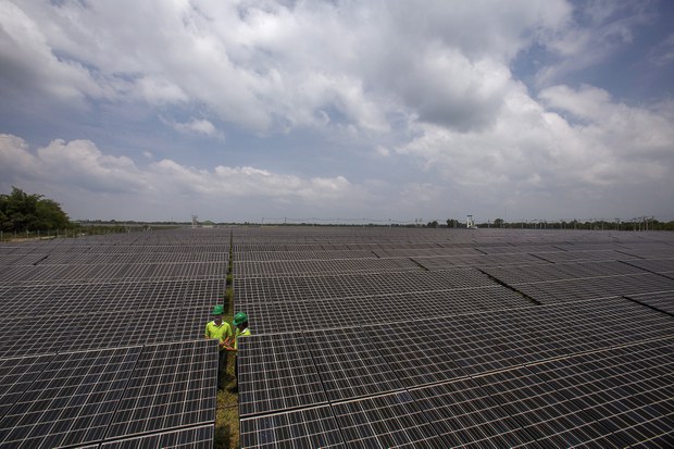 Japan Bergeser Menuju Energi Bersih di Asia Tenggara Saat Cina Menimbun Batu bara
