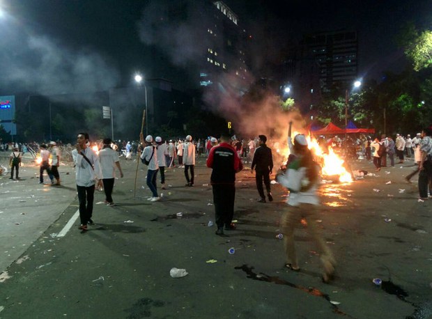 161104_ID_riot_4_yassin_1000.jpeg 161104_ID_riot_4_yassin_1000.jpeg
