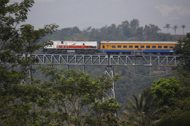 Balik Modal Kereta Cepat Dua Kali Lebih Lama karena Proyek Ibu Kota Balik Modal Kereta Cepat Dua Kali Lebih Lama karena Proyek Ibu Kota