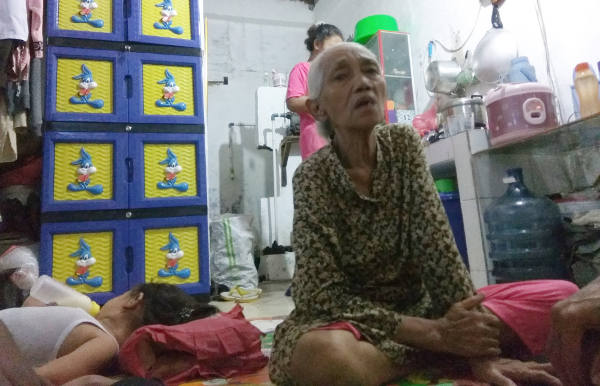 Maridar binti Anwar ketika ditemui di rumahnya di Kampung Melayu, Jakarta Timur, 20 November 2017. (Nisita Kirana P/BeritaBenar)