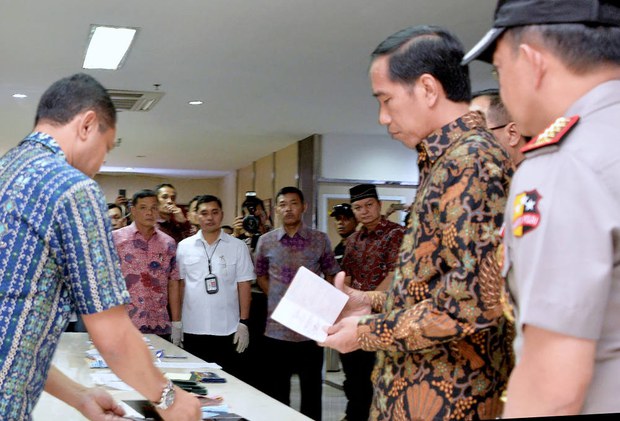 161012_ID_Extortion_1000.jpg 161012_ID_Extortion_1000.jpg