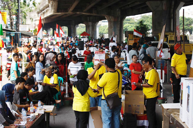 Suasana penghitungan suara usai pencoblosan di TPS Jalan Lodan, Ancol, Jakarta Utara, 17 April 2019. (Keisyah Aprilia/BeritaBenar)