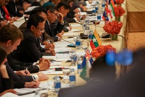 THUMB-150529-TH-delegate-620.jpg THUMB-150529-TH-delegate-620.jpg