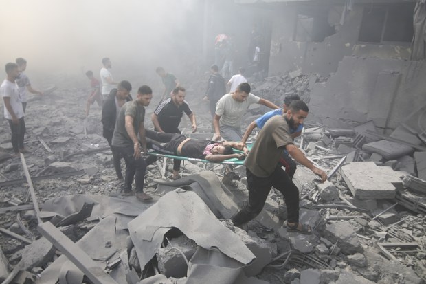 Lebih dari 300 warga Indonesia dievakuasi ke Yordania hindari konflik Hamas-Israel Lebih dari 300 warga Indonesia dievakuasi ke Yordania hindari konflik Hamas-Israel