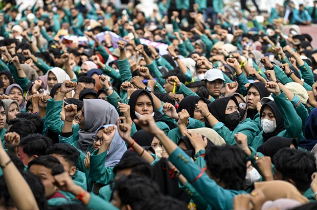 Naik hingga 500%, masyarakat keluhkan lonjakan biaya kuliah