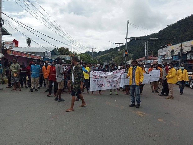 Perwakilan Masyarakat Papua, Aktivis Kecam Pembentukan Tiga Provinsi Baru Perwakilan Masyarakat Papua, Aktivis Kecam Pembentukan Tiga Provinsi Baru