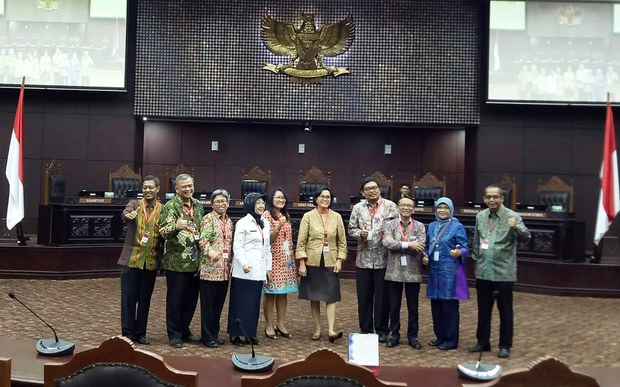 161214_ID_Tax_1000.jpg 161214_ID_Tax_1000.jpg
