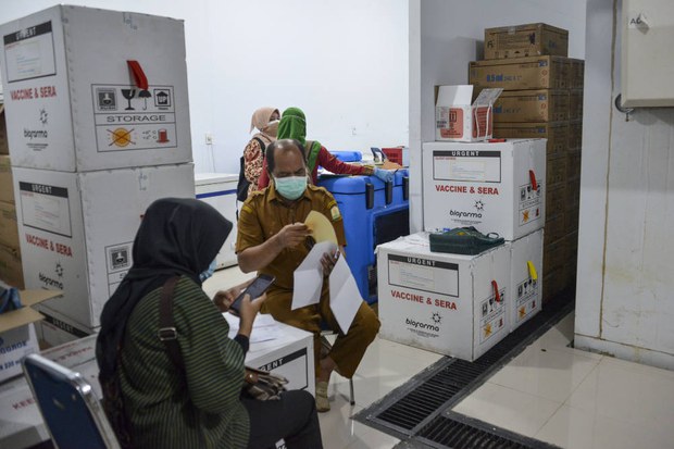 MUI : Vaksin COVID-19 dari Sinovac Halal MUI : Vaksin COVID-19 dari Sinovac Halal