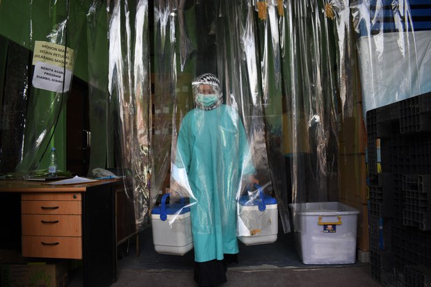 China Bangun Pabrik Vaksin COVID-19 di Indonesia, Target Produksi 2022 China Bangun Pabrik Vaksin COVID-19 di Indonesia, Target Produksi 2022