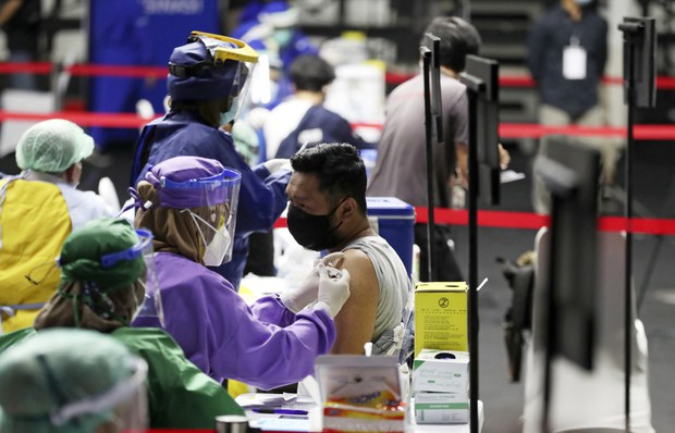 Pemerintah Datangkan 2 Juta Dosis Sinopharm untuk Vaksin Mandiri Pemerintah Datangkan 2 Juta Dosis Sinopharm untuk Vaksin Mandiri