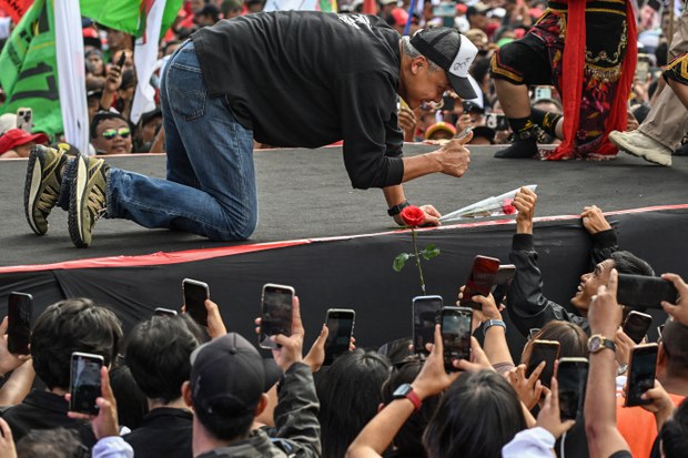 Pemilu 2024: Kontestasi tanpa politik identitas Pemilu 2024: Kontestasi tanpa politik identitas