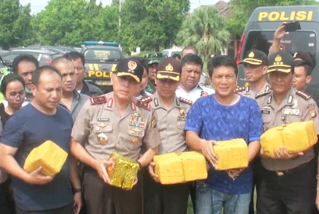 170713_ID_meth_1000.jpg