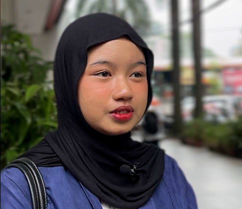 Shifa Salsabila (20) mahasiswa psikologi di Jakarta menyoroti masalah ketimpangan pemberdayaan perempuan di seluruh Indonesia. [Ami Afriatni/BenarNews]