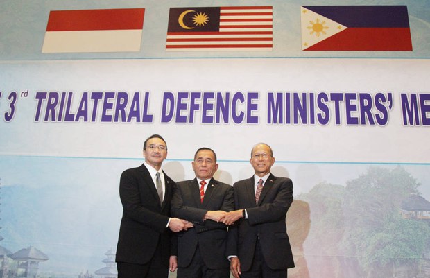 160802_ID_Trilateral_1000.jpg