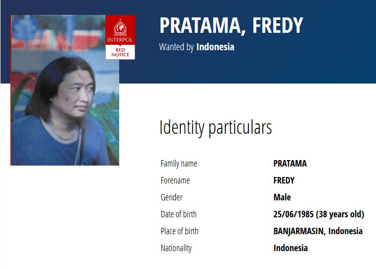 Tangkapan layar Red Notice Interpol untuk Fredy Pratama, warga negara Indonesia yang menjadi buronan dalam kasus sindikat perdagangan narkotika Asia Tenggara. [Interpol.int/en]