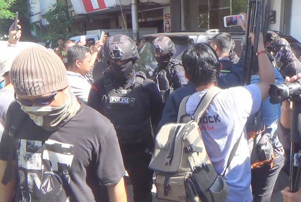 171211_ID_anti-terror-sweep_1000.jpg