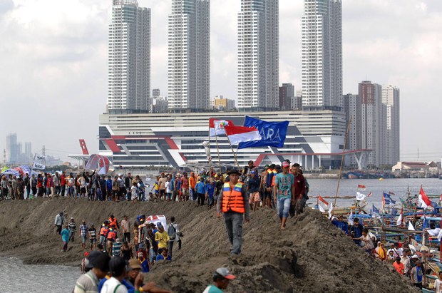 JakartaBayReclamationprotest_1000.jpg