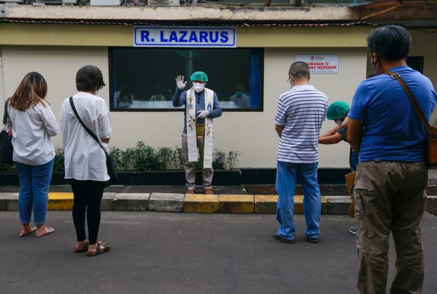 Kematian Harian Tembus 2000, Pemerintah Klaim Penurunan Kasus Kematian Harian Tembus 2000, Pemerintah Klaim Penurunan Kasus
