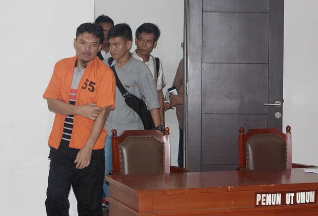 160608_ID_Convicts_1000.jpg 160608_ID_Convicts_1000.jpg