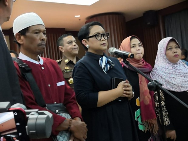 190311_ID_RetnoAisyah_1000.jpeg 190311_ID_RetnoAisyah_1000.jpeg