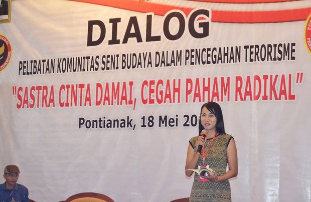 170519_ID_PoemAntiRadicalism_1000.jpg