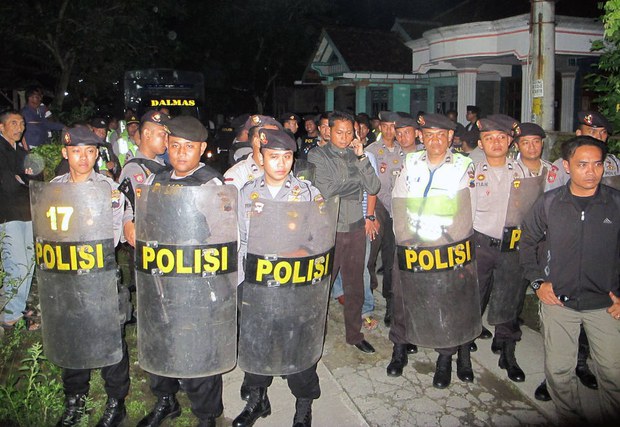 160314_ID_Siyono_1000 160314_ID_Siyono_1000