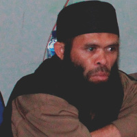 Syamsuddin Uba terduga jaringan Negara Islam Irak dan Suriah (ISIS) saat menjalani pemeriksaan di Polda NTT, Kupang, Minggu, tanggal 2 Agustus 2015.