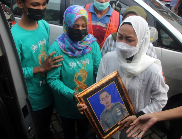 Aparat Tangkap Dua Terduga Penyerang Pos Koramil Papua Barat