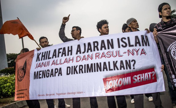 181113_ID_Caliphate_1000.jpg